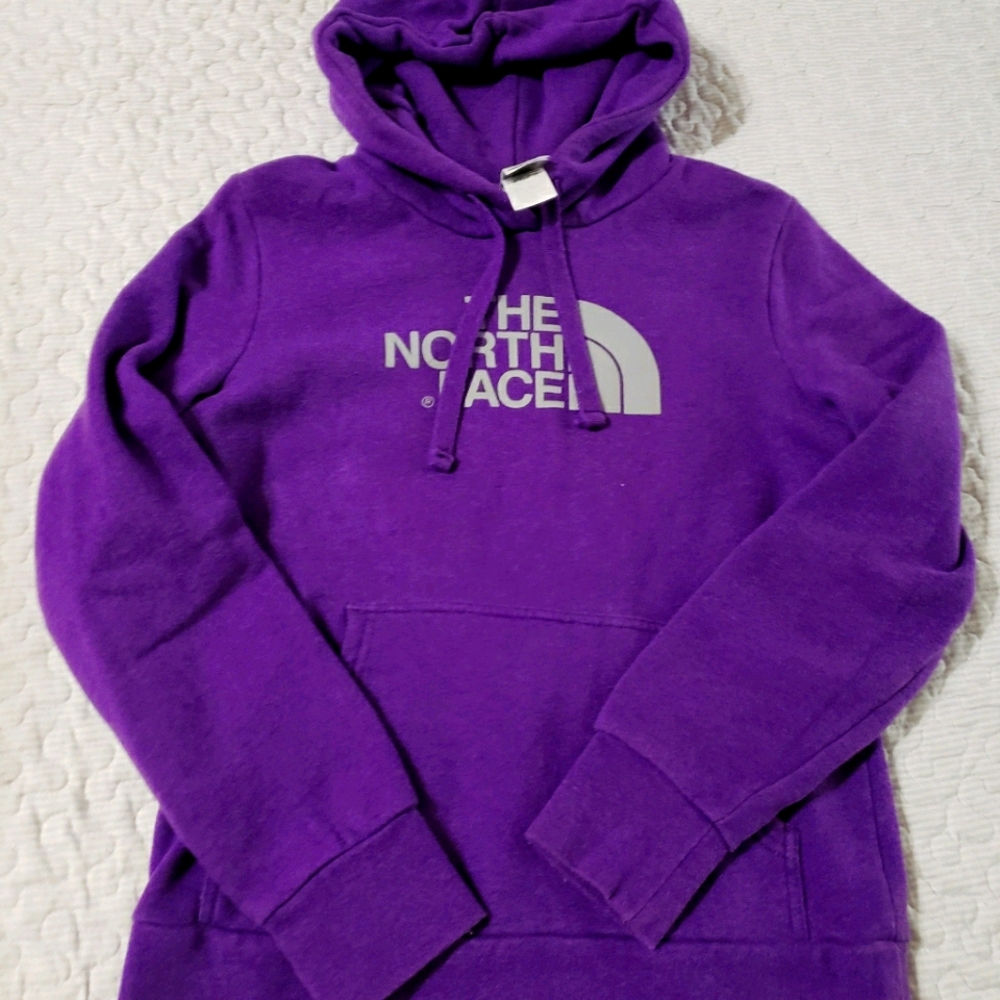 The North Face hoodie